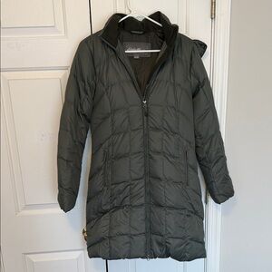 Eddie Bauer XS winter jacket army green fur hood